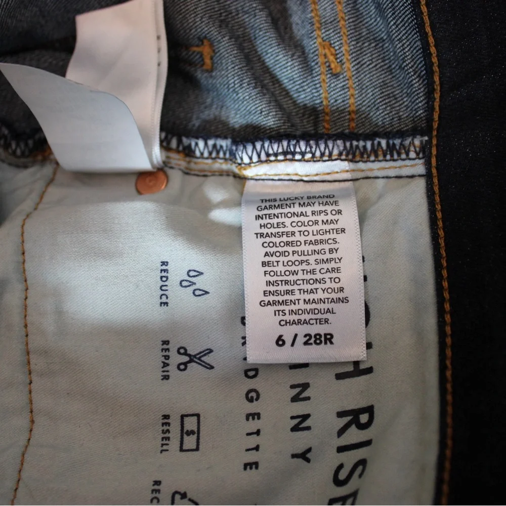 Lucky Brand Women's High Rise Dark Blue Jeans - Picture 6 of 6